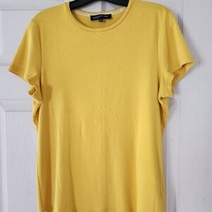 Women's Jones New York t-shirt NWOT.